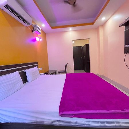 Hotel Deo Пури Экстерьер фото